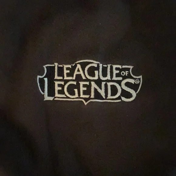 League of Legends 2014 World Championship Full Zip Sweater - Large
